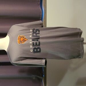 Mens Chicago Bears Gray Shirt - Medium